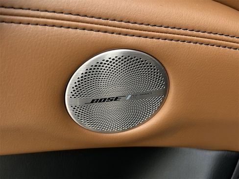 Used 2022 INFINITI QX80 Sensory w/ Cargo Package image 23