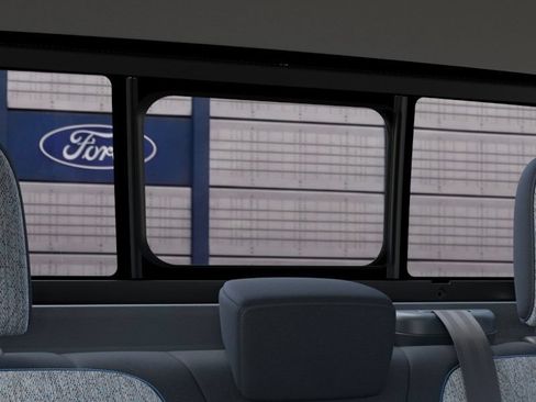 New 2026 Ford Maverick XLT w/ XLT Luxury Package FWD image 24