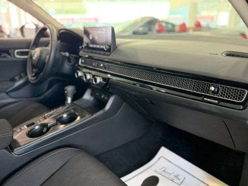 Used 2024 Honda Civic EX image 20