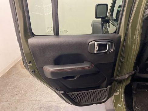 Used 2023 Jeep Wrangler Unlimited Rubicon 4xe AWD/4WD image 24