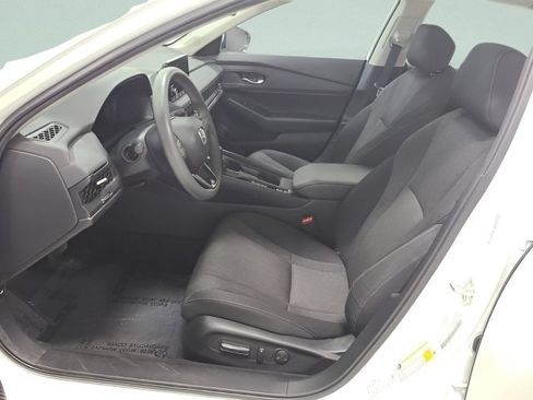 Used 2024 Honda Accord EX image 17