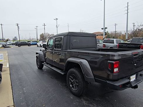 New 2026 Jeep Gladiator Sport image 6