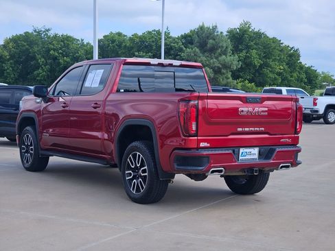 Used 2024 GMC Sierra 1500 AT4 w/ Technology Package AWD/4WD image 7