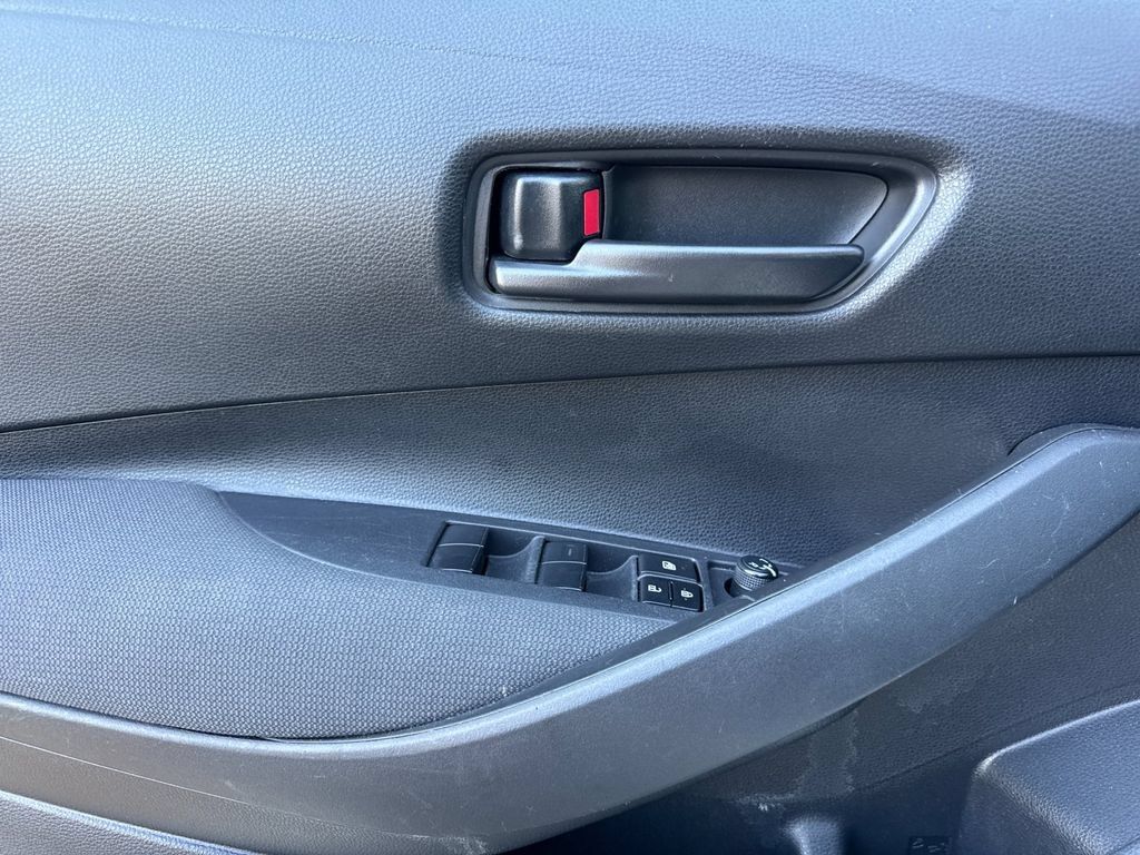 Used 2024 Toyota Corolla LE FWD image 10