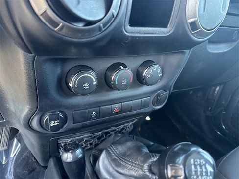 Used 2017 Jeep Wrangler Unlimited Sport image 20