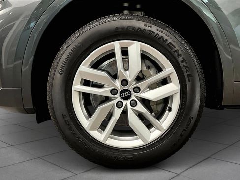 Certified 2023 Audi Q5 2.0T Premium w/ Convenience Package image 11