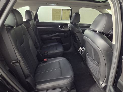 Used 2023 Kia Sorento SX FWD image 30