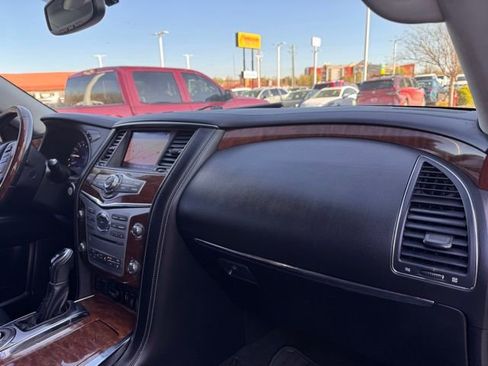 Used 2019 INFINITI QX80 Luxe w/ Proassist Package image 8