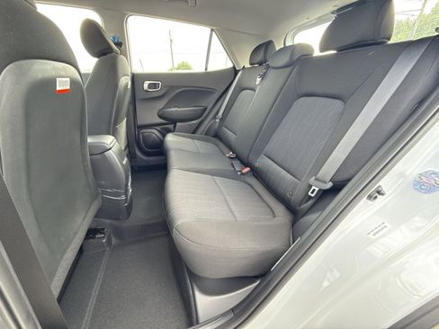 New 2026 Hyundai Venue SE FWD image 24