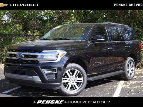 Used 2024 Ford Expedition Limited image 1
