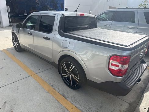 Used 2024 Ford Maverick XL FWD image 3