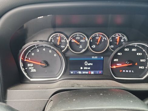 Used 2021 Chevrolet Silverado 1500 LTZ image 25