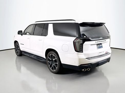 Used 2025 Chevrolet Suburban RST w/ RST Capability Package AWD/4WD image 6
