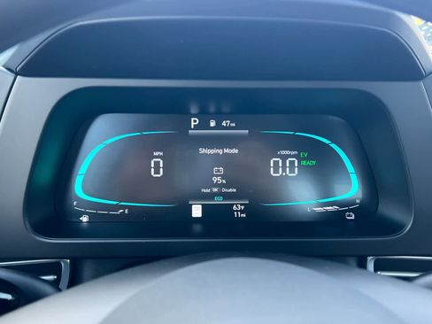 New 2026 Hyundai Elantra Blue image 24