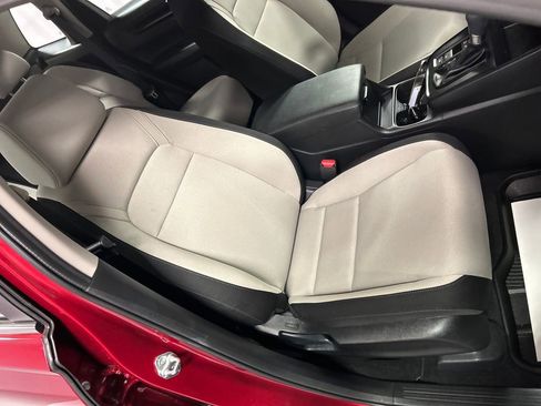 Used 2024 Honda CR-V LX image 23