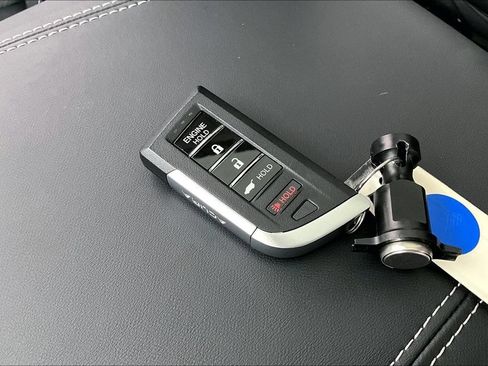 Certified 2026 Acura MDX FWD w/ Technology Package image 13