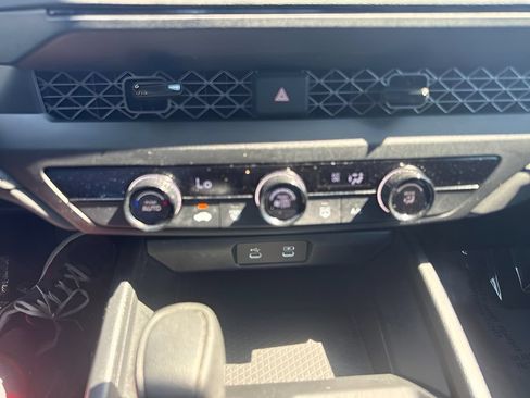 Used 2024 Honda Accord LX image 9