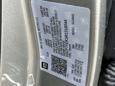 Certified 2024 Chevrolet Colorado ZR2 w/ ZR2 Convenience Package III image 31