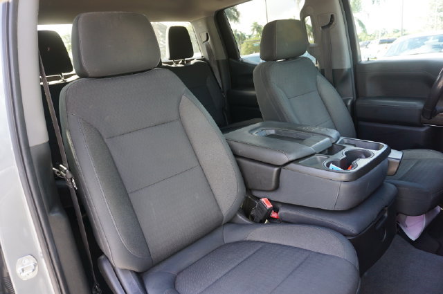 Used 2019 Chevrolet Silverado 1500 LT w/ All-Star Edition RWD image 2