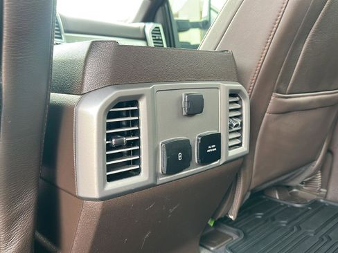 Used 2020 Ford F250 King Ranch w/ King Ranch Ultimate Package image 27