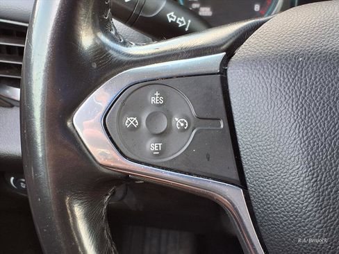 Certified 2019 Chevrolet Traverse LT w/ LT Premium Package image 18