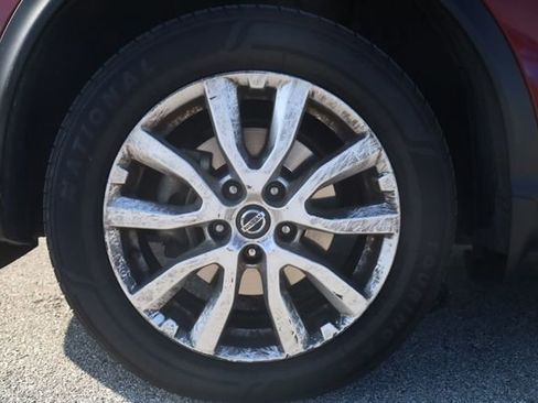 Used 2020 Nissan Rogue Sport SV w/ All-Weather Package FWD image 7
