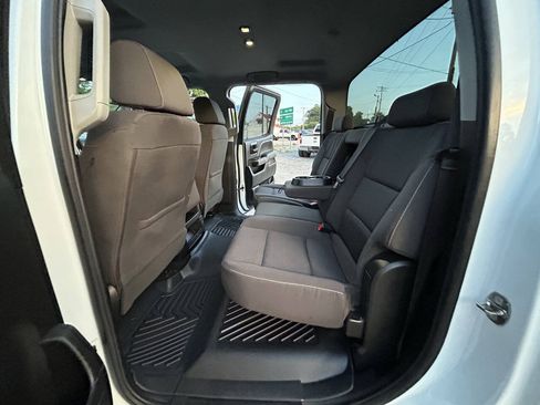Used 2019 Chevrolet Silverado 2500 LT AWD/4WD image 20