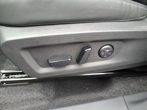 New 2026 Nissan Murano Platinum image 25