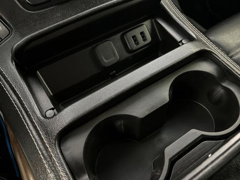 Used 2019 GMC Yukon Denali AWD/4WD image 22