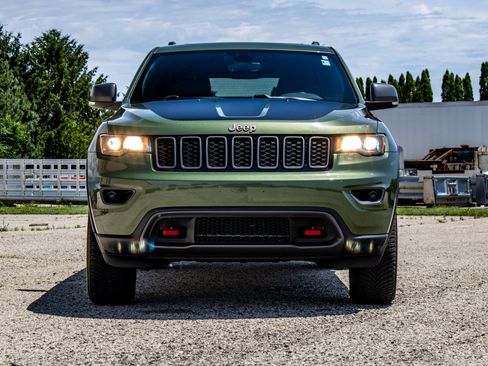 Used 2021 Jeep Grand Cherokee Trailhawk AWD/4WD image 5