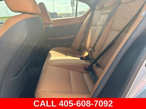 Used 2022 Lexus IS 300 w/ Premium Package RWD image 8
