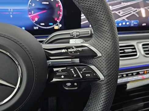New 2026 Mercedes-Benz GLS 450 4MATIC image 46