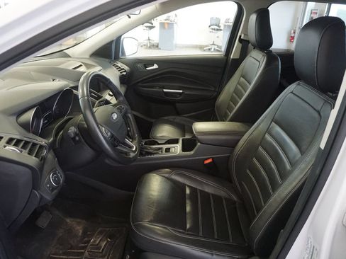Used 2018 Ford Escape SEL FWD image 19