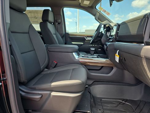 New 2026 Chevrolet Silverado 1500 LT Trail Boss w/ Convenience Package II AWD/4WD image 15