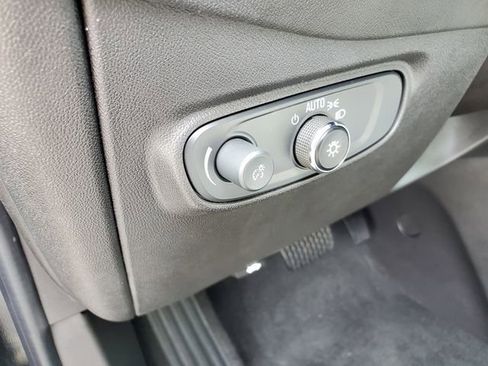 Certified 2024 Chevrolet Equinox LS w/ LS Convenience Package image 23