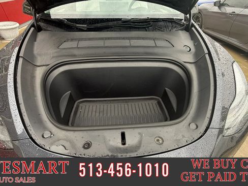 Used 2024 Tesla Model Y Long Range AWD/4WD image 19