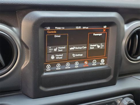 Used 2021 Jeep Gladiator Sport image 17