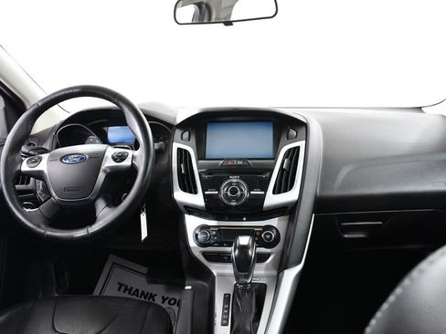 Used 2014 Ford Focus SE w/ Equipment Group 201A image 7
