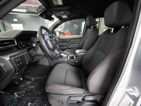 Certified 2024 Toyota Tacoma SR5 image 10