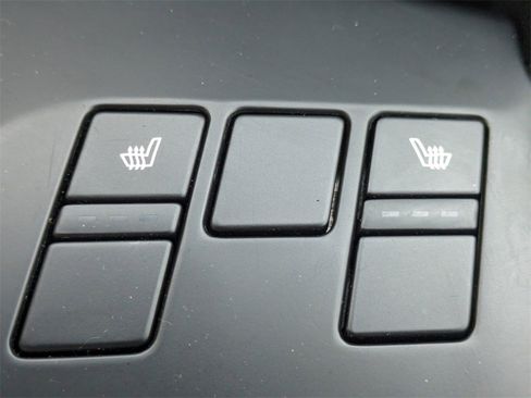 Used 2024 Kia Sportage LX image 22