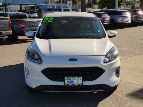 Used 2022 Ford Escape SEL w/ Technology Package image 8