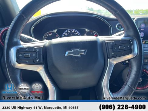Used 2021 Chevrolet Blazer RS w/ Enhanced Convenience Package AWD/4WD image 21