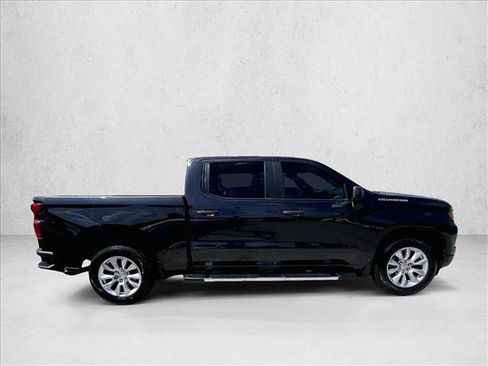 Used 2023 Chevrolet Silverado 1500 Custom RWD image 5