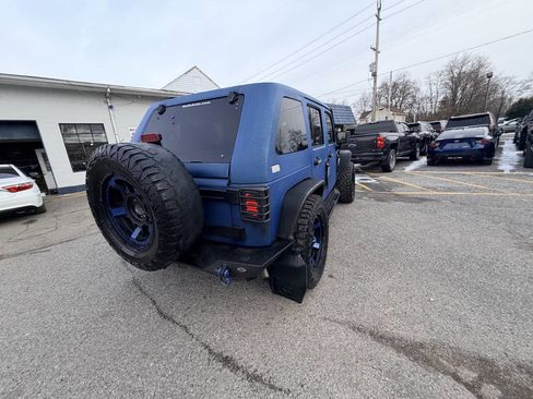 Used 2017 Jeep Wrangler Unlimited Sport w/ Quick Order Package 24S image 12