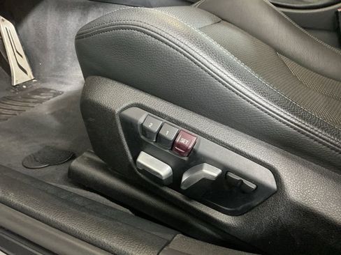 Used 2018 BMW M3 w/ Competition Package image 25