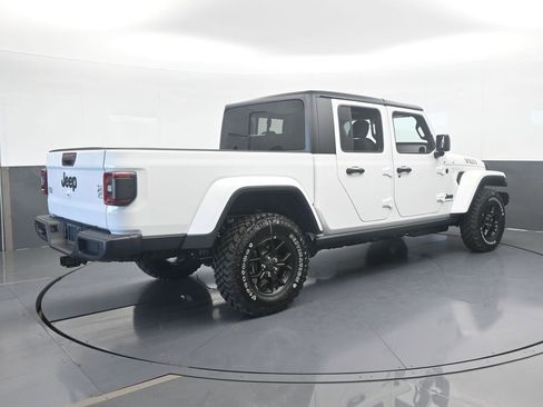 New 2026 Jeep Gladiator Willys image 6