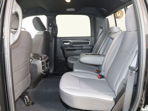 Used 2024 RAM 2500 Big Horn w/ Level 2 Equipment Group AWD/4WD image 46