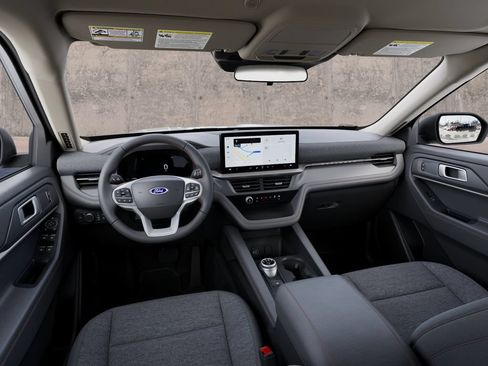 New 2027 Ford Explorer Active RWD image 9