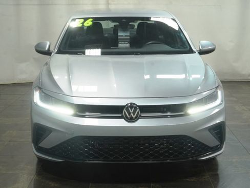 Used 2026 Volkswagen Jetta Sport FWD image 7