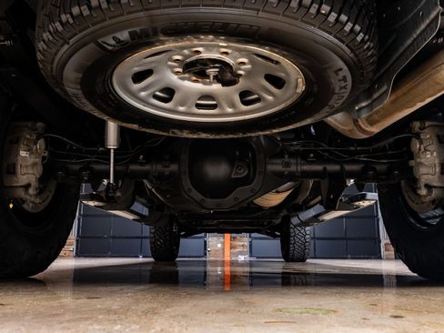 Used 2021 GMC Sierra 2500 SLE w/ SLE Value Package; image 16